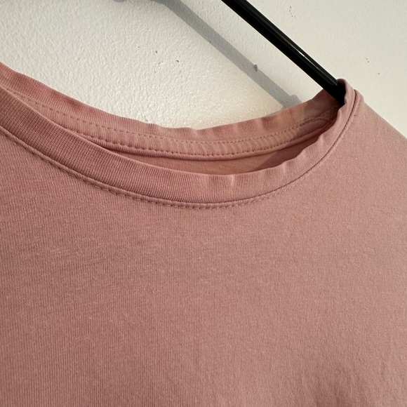 H&M Muscle Shirt 💪🏼 - Picture 3 of 3